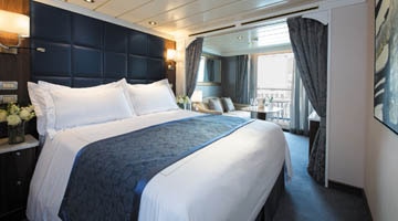 RSSC - seven seas voyager - deluxe veranda suite.jpg